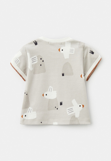 Комплект из футболки и шорт